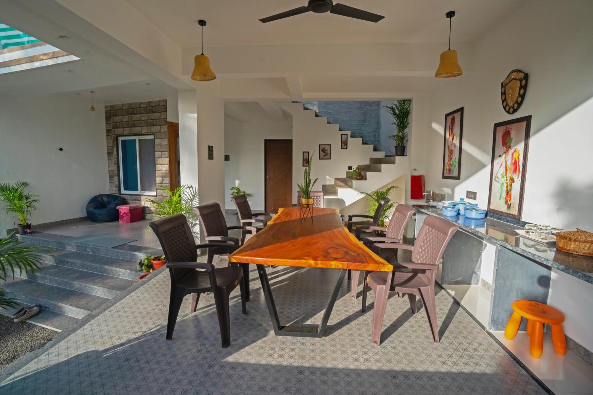 Almond Villa Alībāg Esterno foto